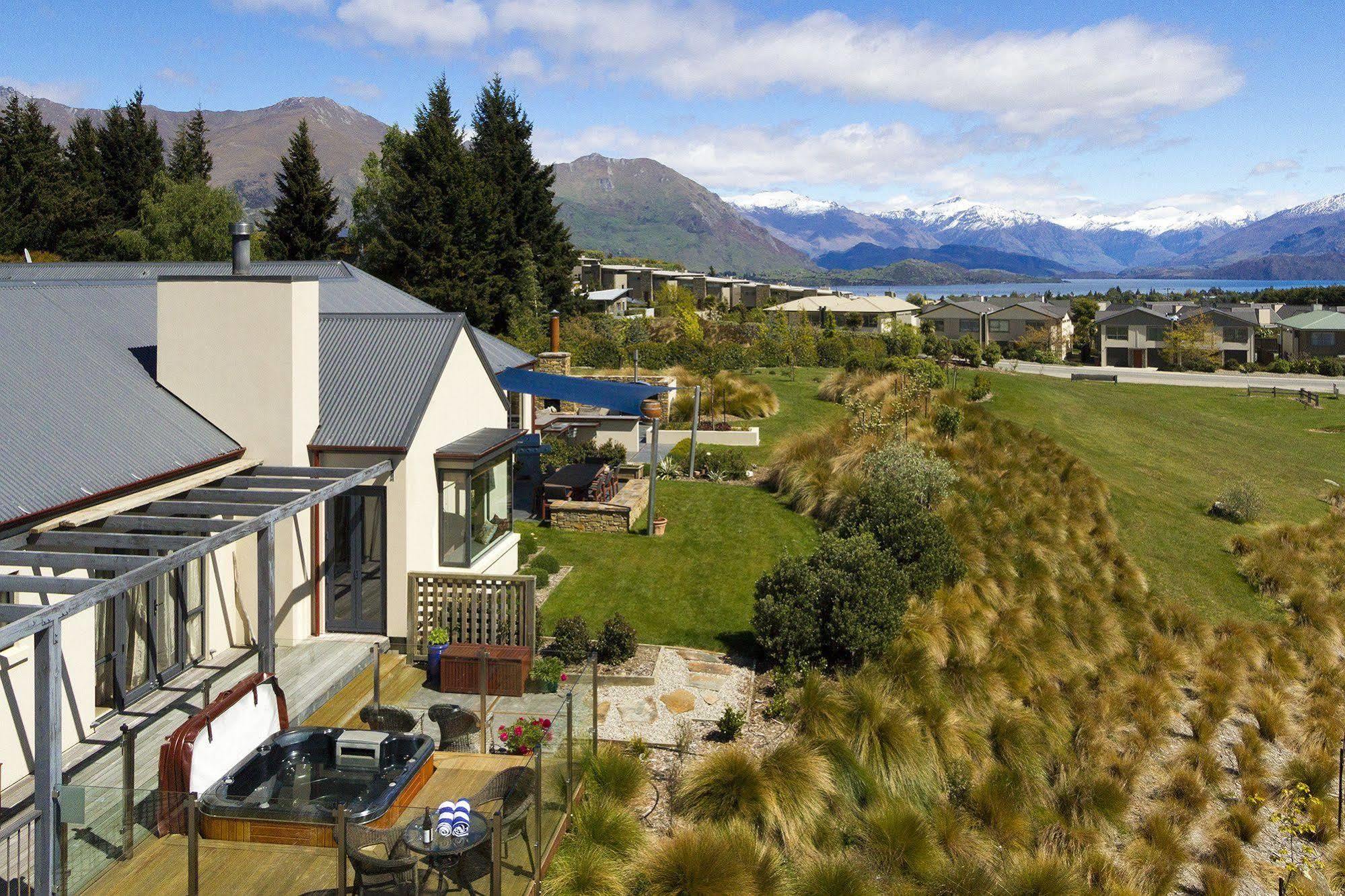 Alpine Peaks Apartment Wanaka Kültér fotó